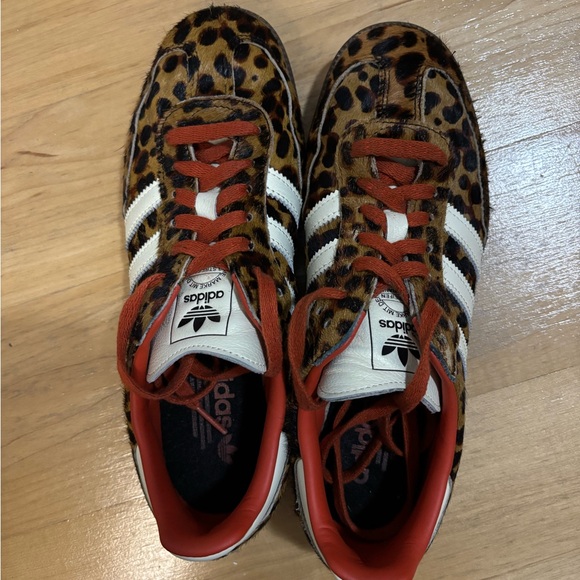 Adidas Originals OG Samba Cheetah Print Sneakers with Red Highlights women’s 8.5 - Picture 5 of 7